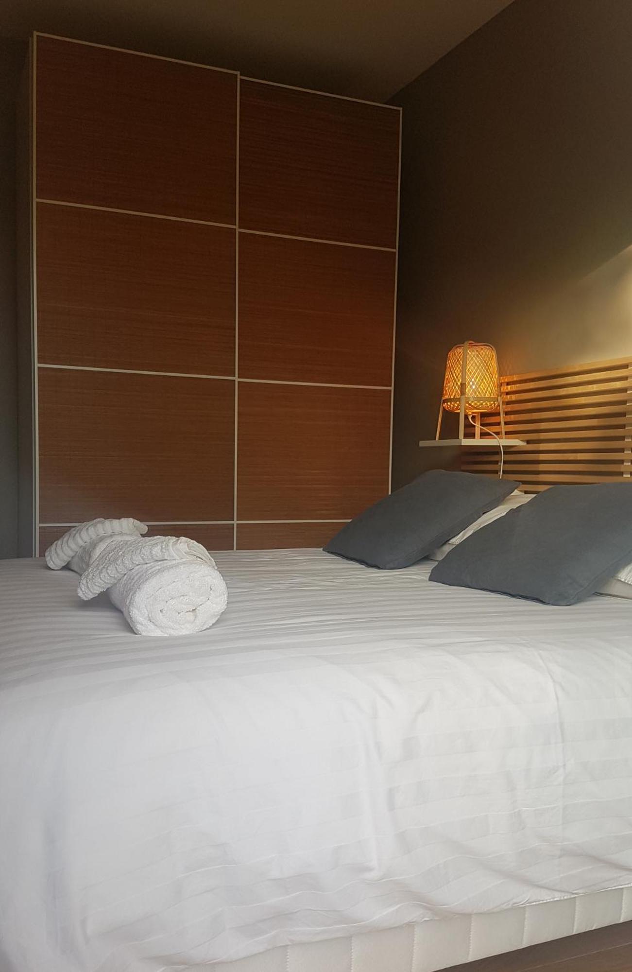Chambre D'Hotes Avec Terrasse, Meuble Tourisme 1 Etoile ลาแบ็นน์ ภายนอก รูปภาพ
